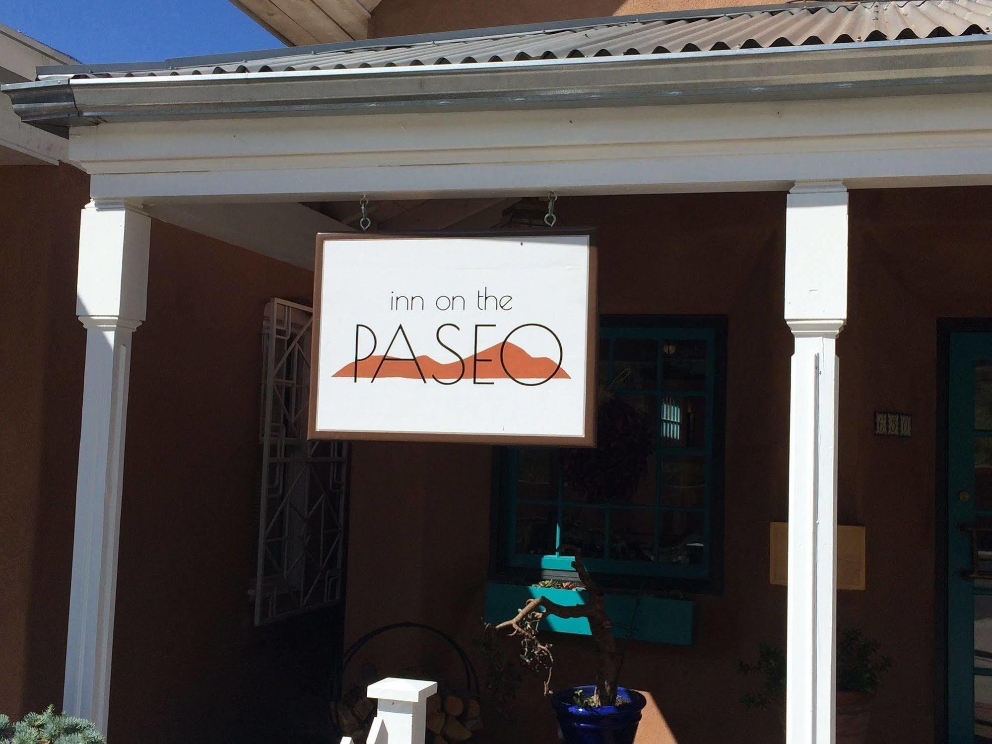 Inn On The Paseo ซานตาเฟ ภายนอก รูปภาพ